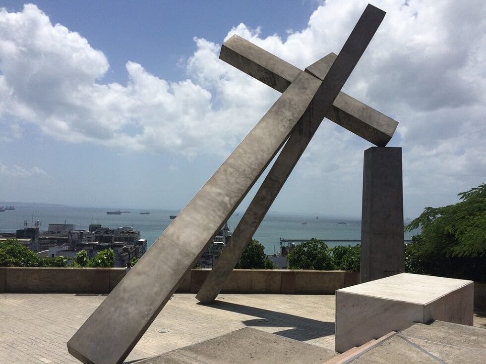 Monumento da Cruz Caída - Salvador Bahia