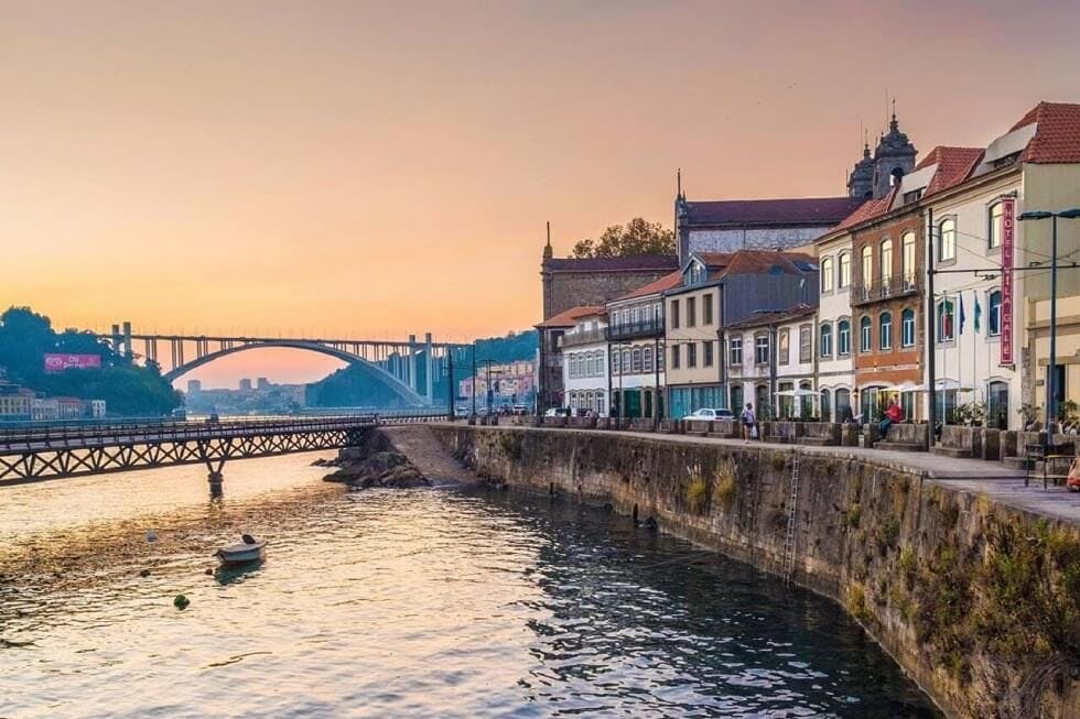 Paisagem sobre o Rio Douro- Porto-Portugal